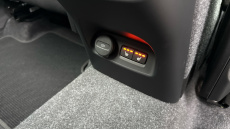 Volvo XC40 2.0 B4P Plus Dark 5dr Auto Petrol Estate